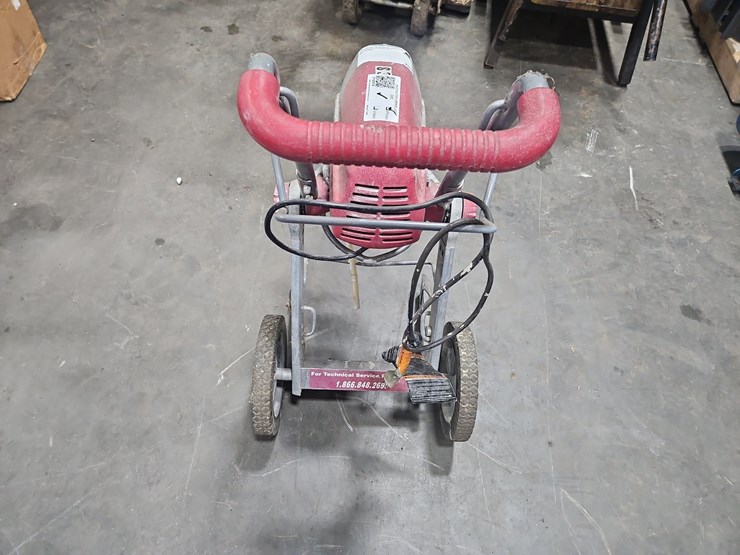 titan-295xl-airless-paint-sprayer-image-3