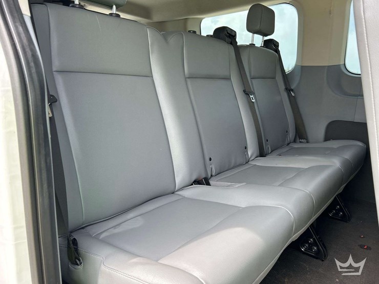 2018-ford-transit-image-21
