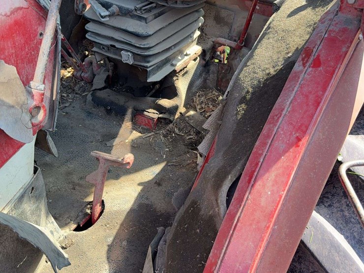 farmall-1566-turbo-image-57