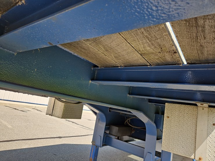 2001-kaufman-t/a-utility-trailer-image-13