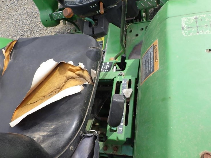 john-deere-790-image-23