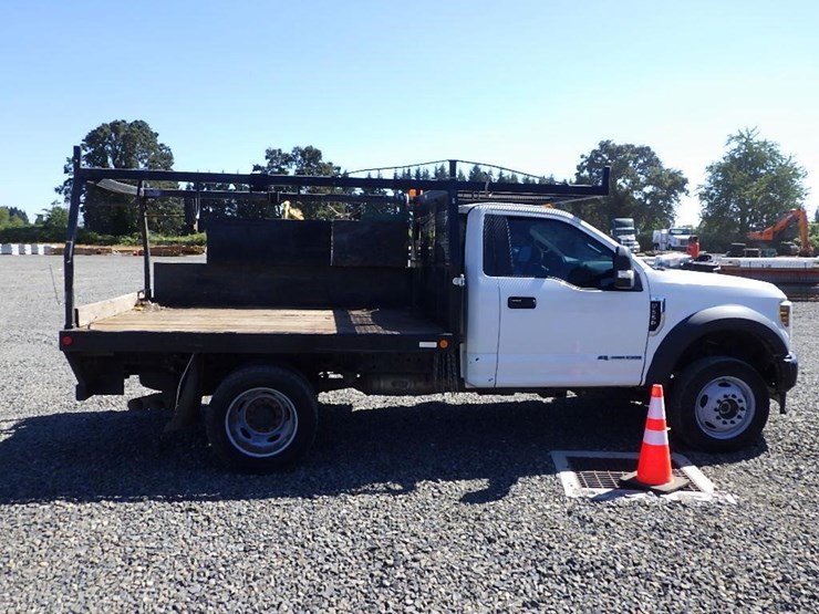 2019-ford-f550-image-6