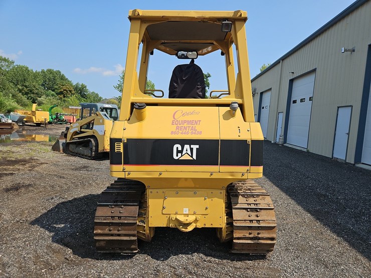 2006-caterpillar-d4g-xl-image-4