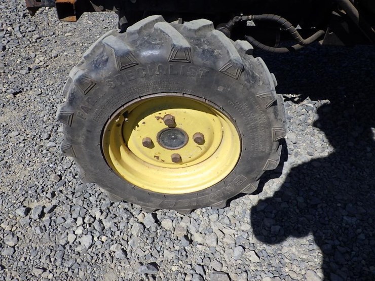 john-deere-4100-image-9
