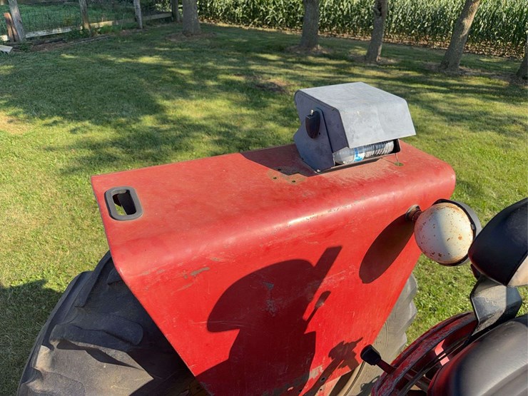 farmall-806-diesel-image-57