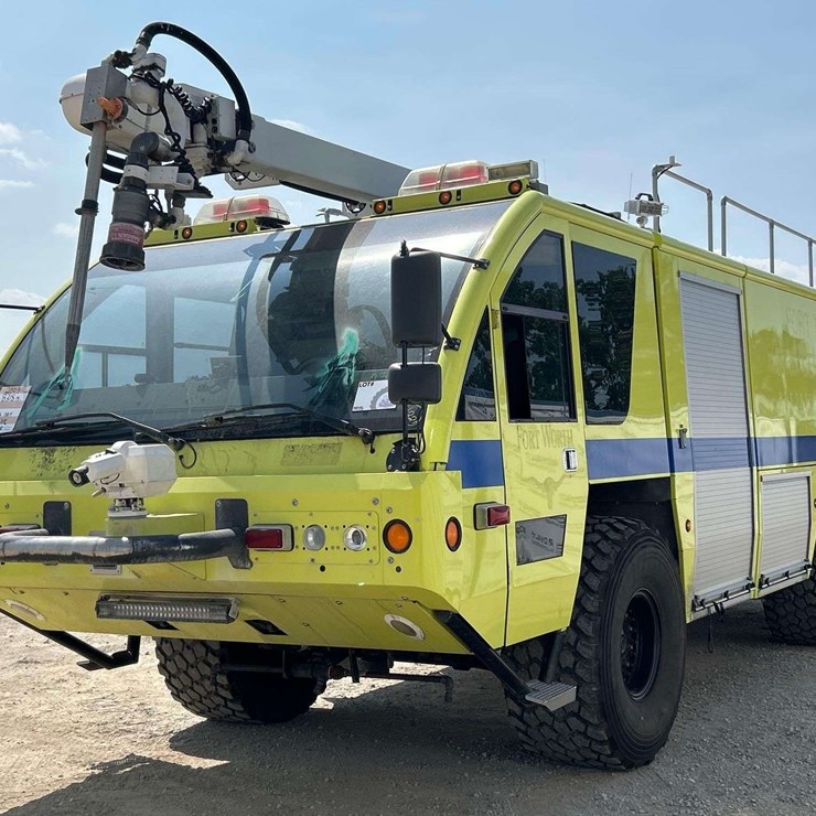 2003 Freightliner Rosenbauer Panther 6x6 Aircraft Rescue and Fire Truck