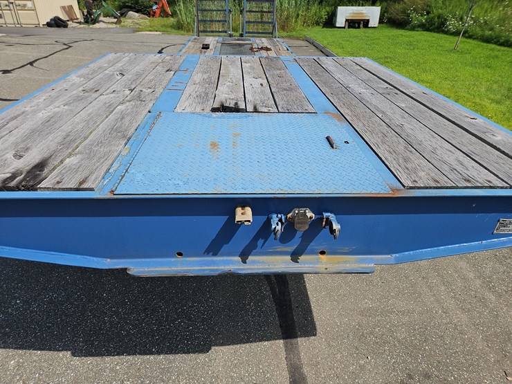 2001-kaufman-t/a-utility-trailer-image-8