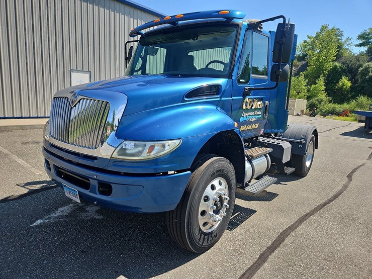 2007-international-8500-s/a-tractor-image-1