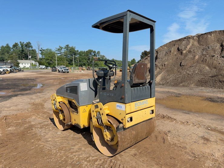 2007-bomag-bw120ad-4-image-3