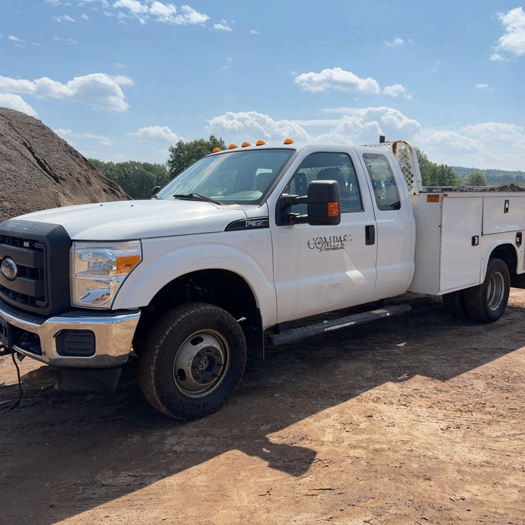 2016 FORD F350 XL