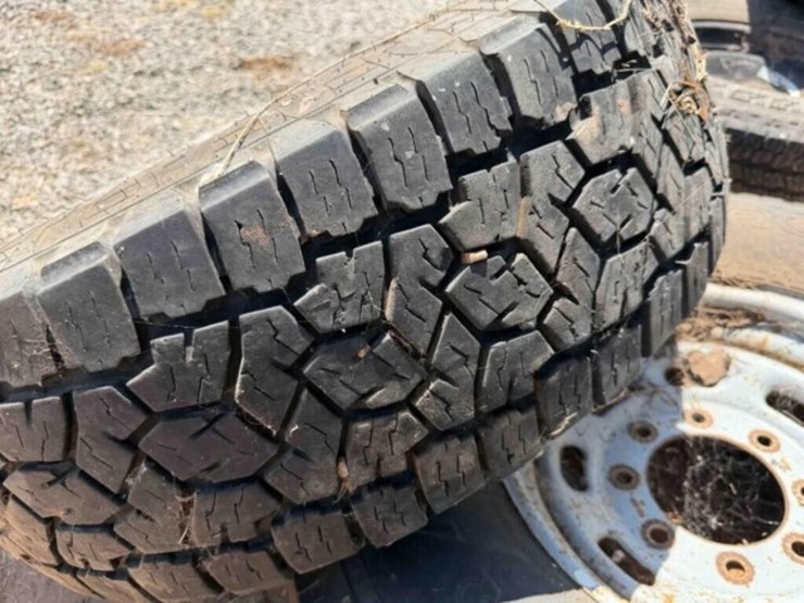 2--tires/wheels-285/75r16-image-2