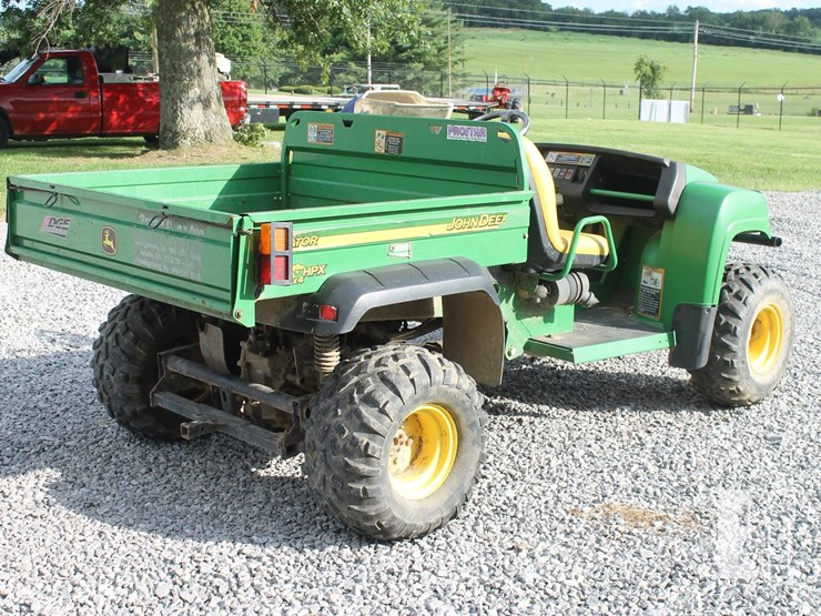 john-deere-gator-hpx-image-4