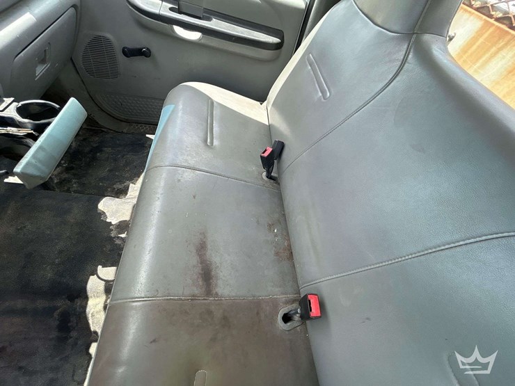 2006-ford-f450-image-29