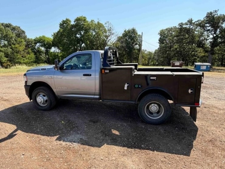 2019-ram-3500-tradesman-image-5