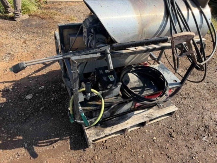 commercial-power-washer-image-11