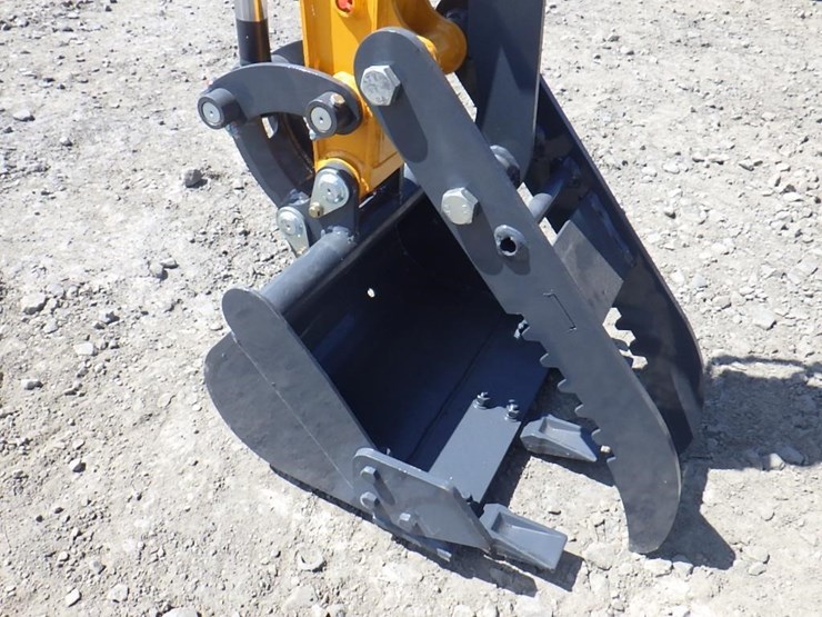 2026-vicsec-22-hydraulic-excavator-image-5