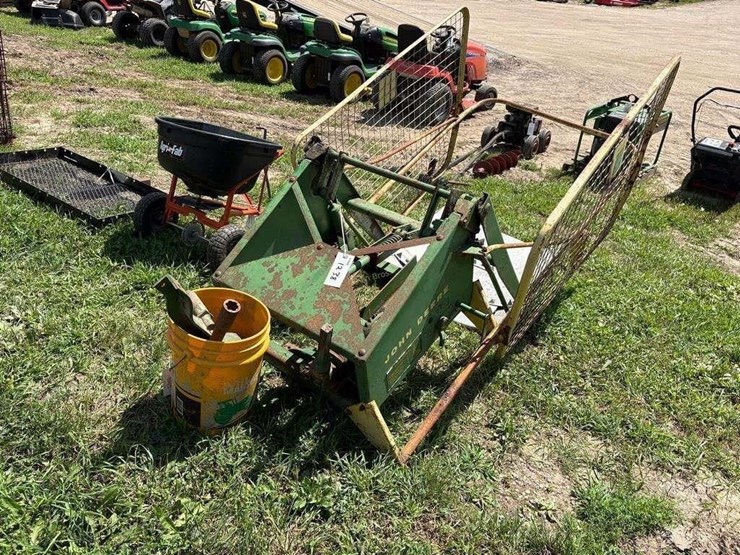 john-deere-24t-image-2