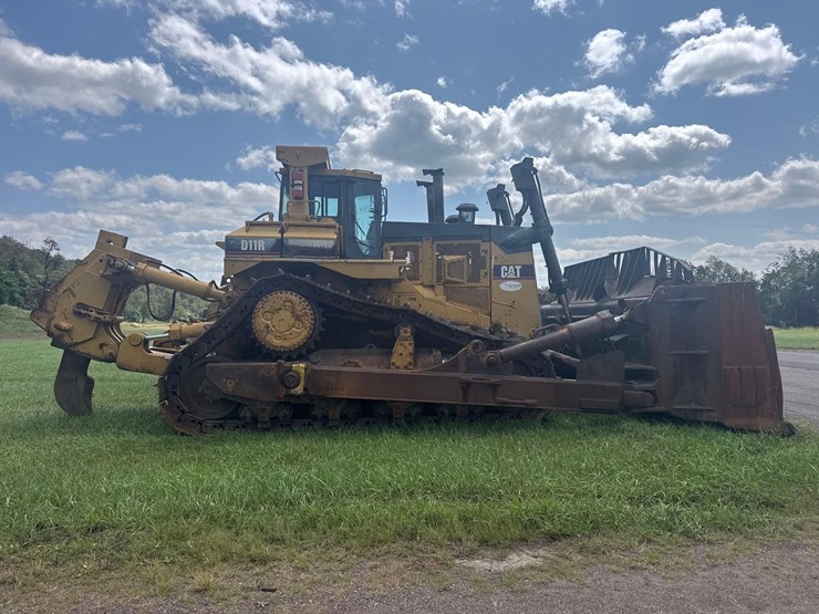 caterpillar-d11r-image-18
