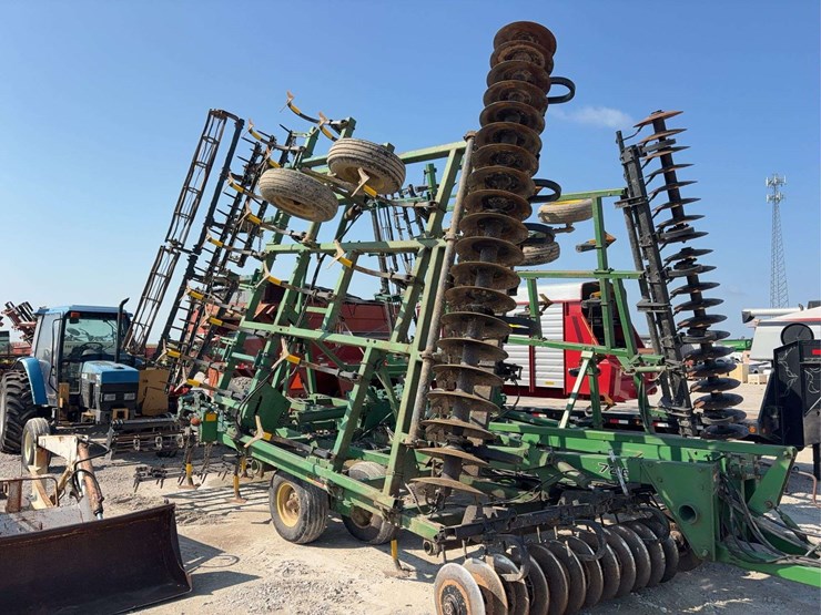 john-deere-726-image-5