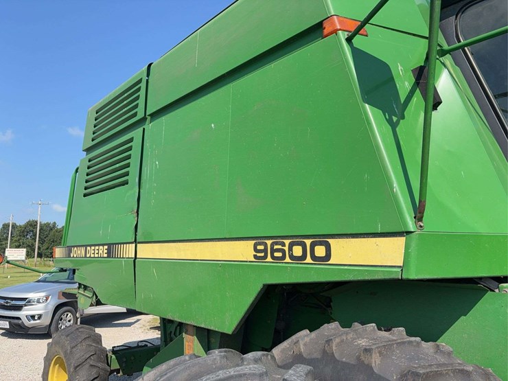 john-deere-9600-image-9