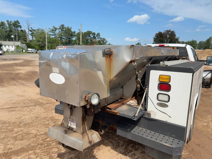 2017-ford-f350-xl-image-22