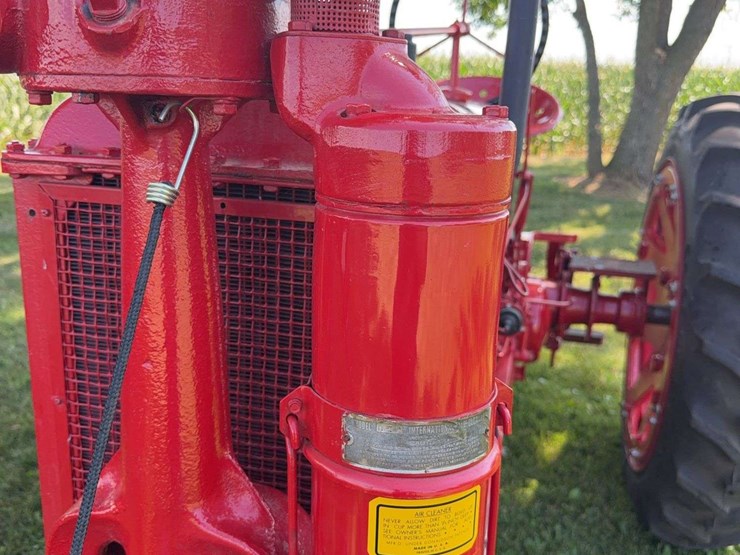1938-farmall-f-14-(9th-f-14-built)-image-11