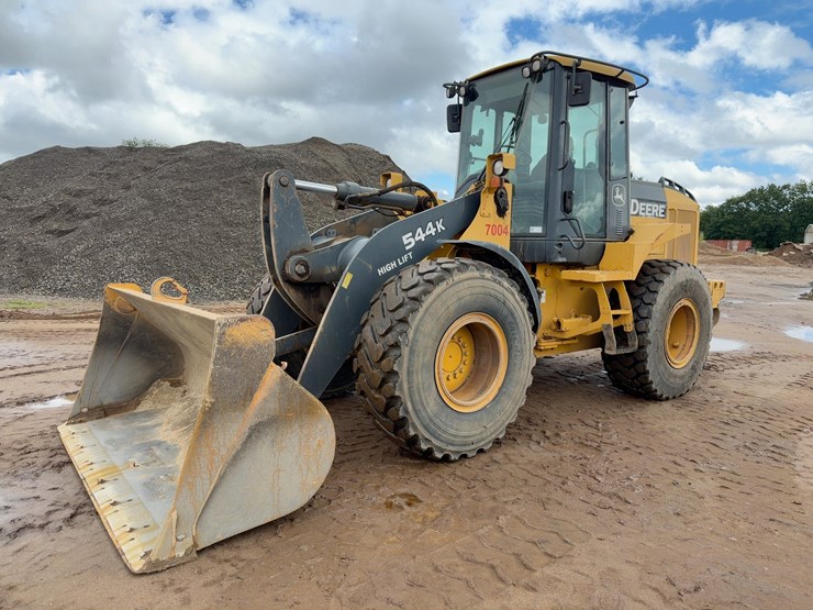2009-deere-544k-image-1