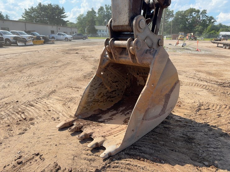 2004-volvo-ec360b-lc-image-9