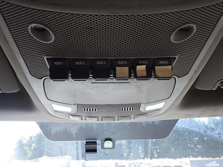 2019-ford-f550-image-30