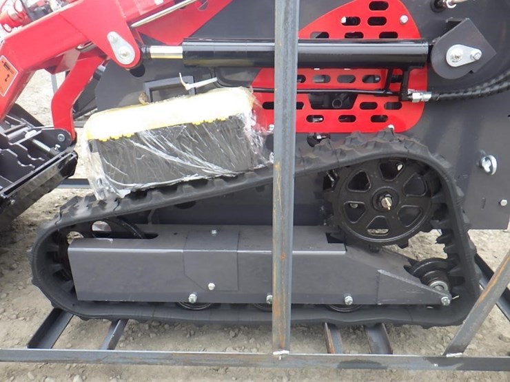 2026-agt-ysrt14-skid-steer-tracked-loader-image-8