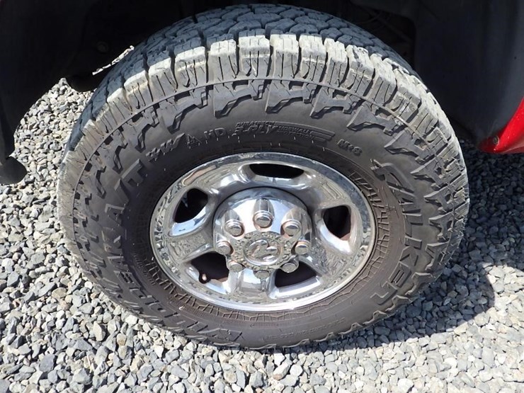 2004-dodge-2500-image-10