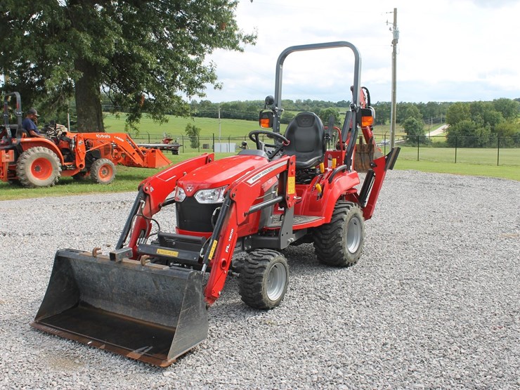 massey-ferguson-gc1725m-image-3