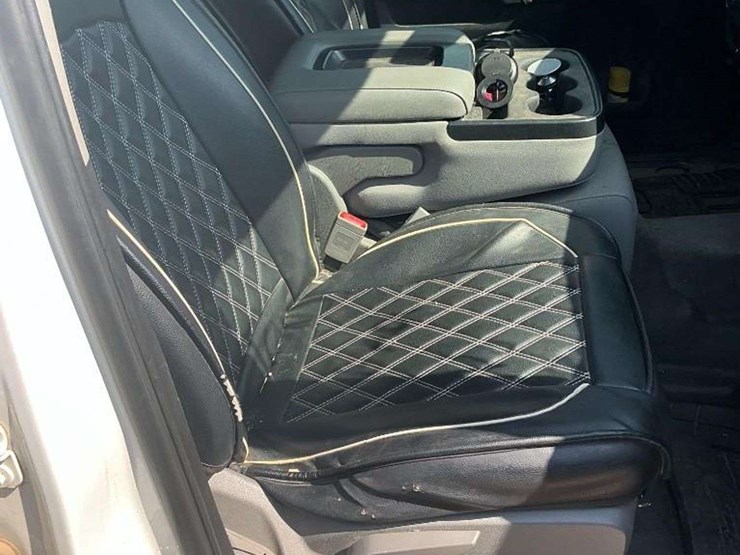 2019-chevrolet-silverado-2500-image-9