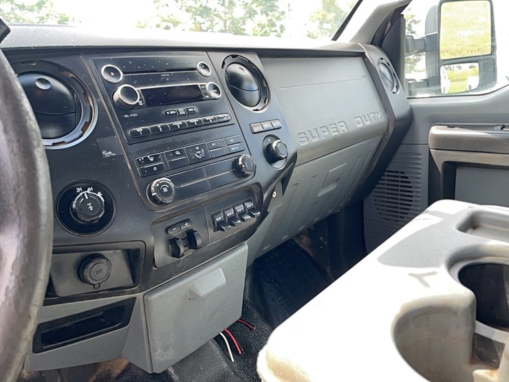 2014-ford-f250-image-14