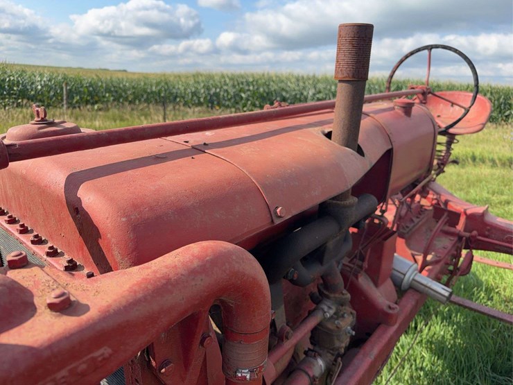 farmall-f-20-image-11