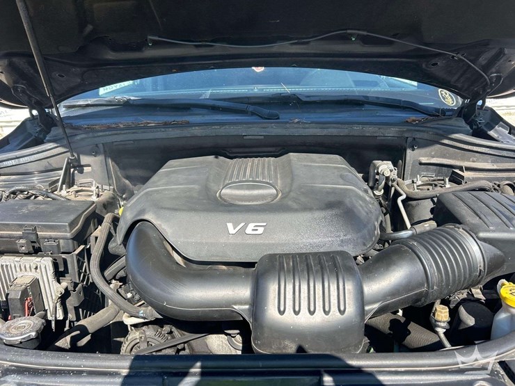 2015-jeep-grand-cherokee-image-8