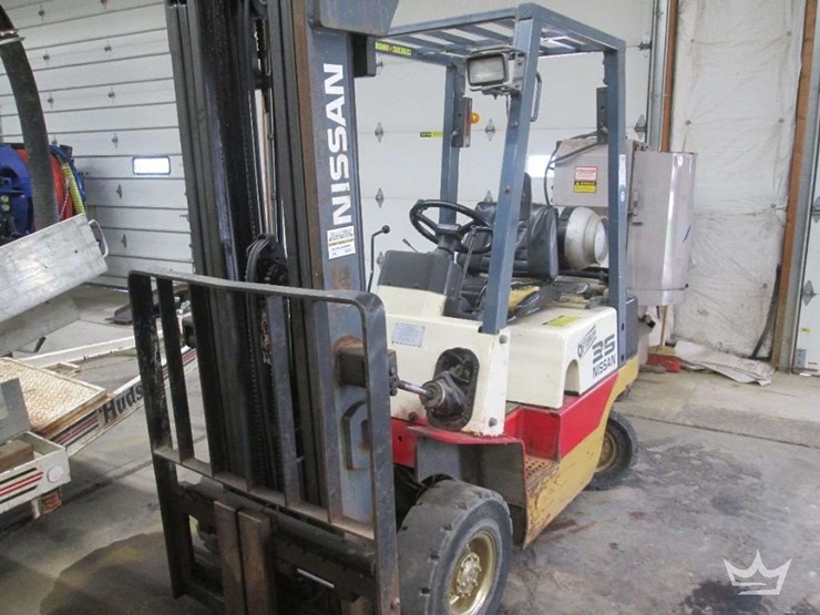 2000-nissan-35-optimum-3,500lb.-lp-forklift-image-1
