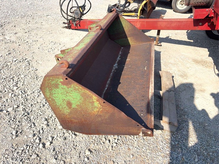 john-deere-148-image-2