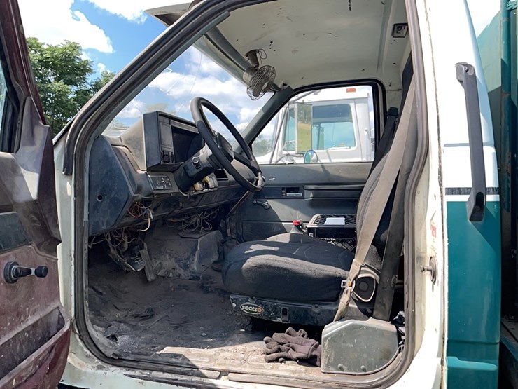 gmc-fuel/lube-truck-vn:1gdm7h1j9lj605874-image-11