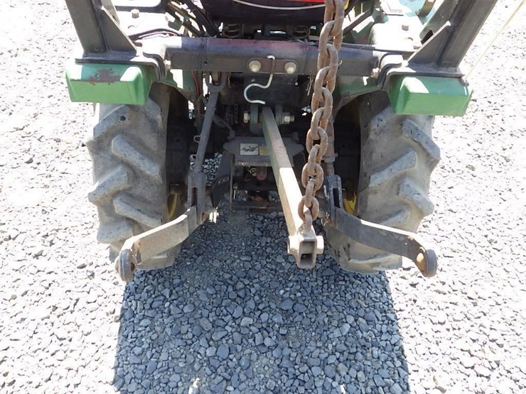 john-deere-4100-image-18
