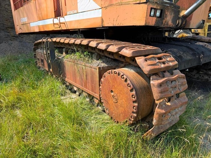 hitachi-ex1800-3-image-22