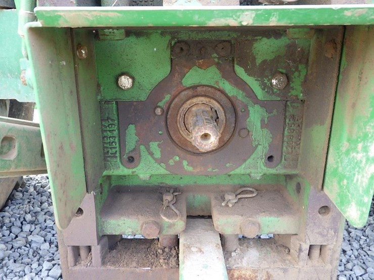 john-deere-6115m-image-19