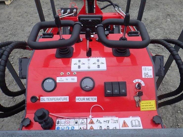 2026-agt-ysrt14-skid-steer-tracked-loader-image-13