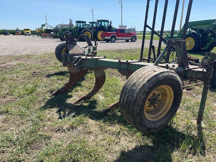 john-deere-7-image-6