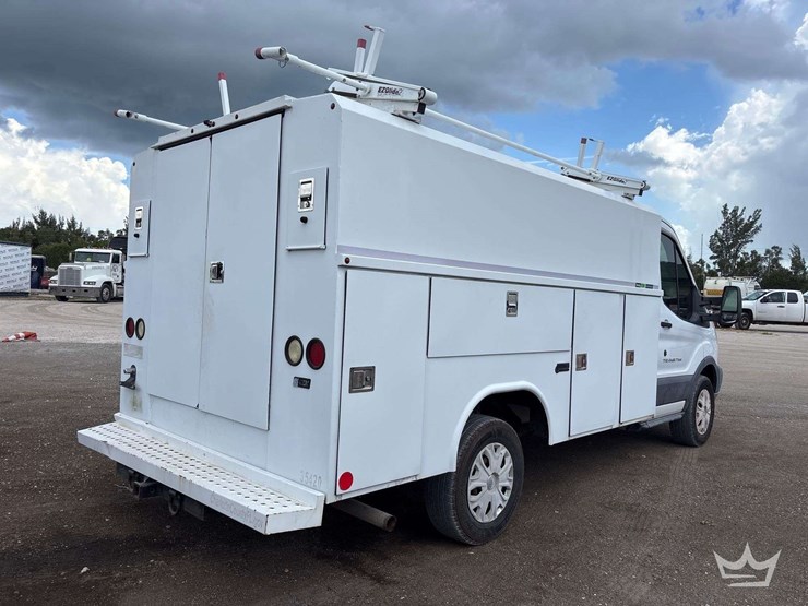 2016-ford-transit-image-3