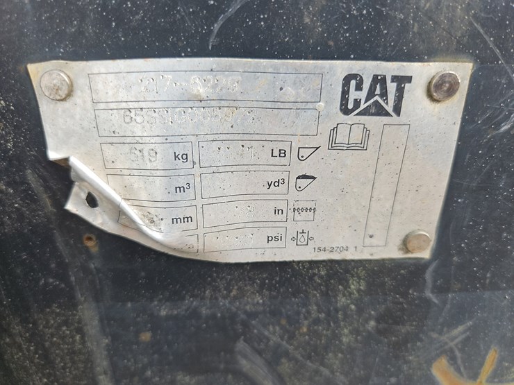 caterpillar-80-image-5