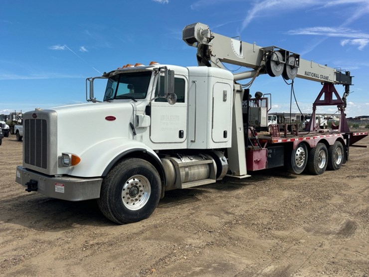 2012-peterbilt-365-image-1