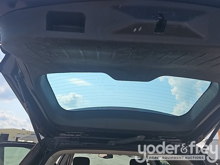 2016-chevrolet-equinox-image-30
