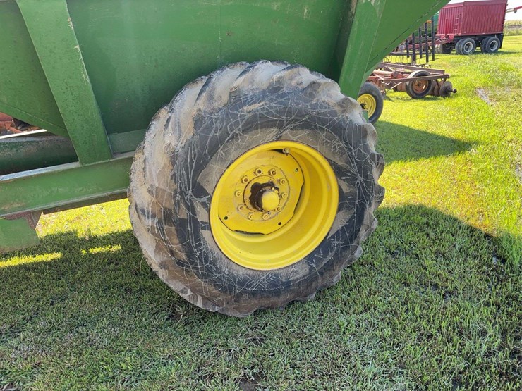 john-deere-1210-image-4