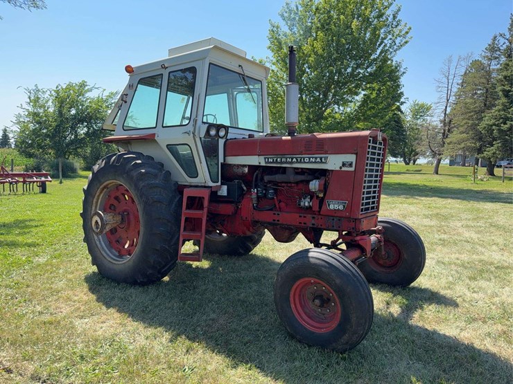 farmall-856-diesel-image-7